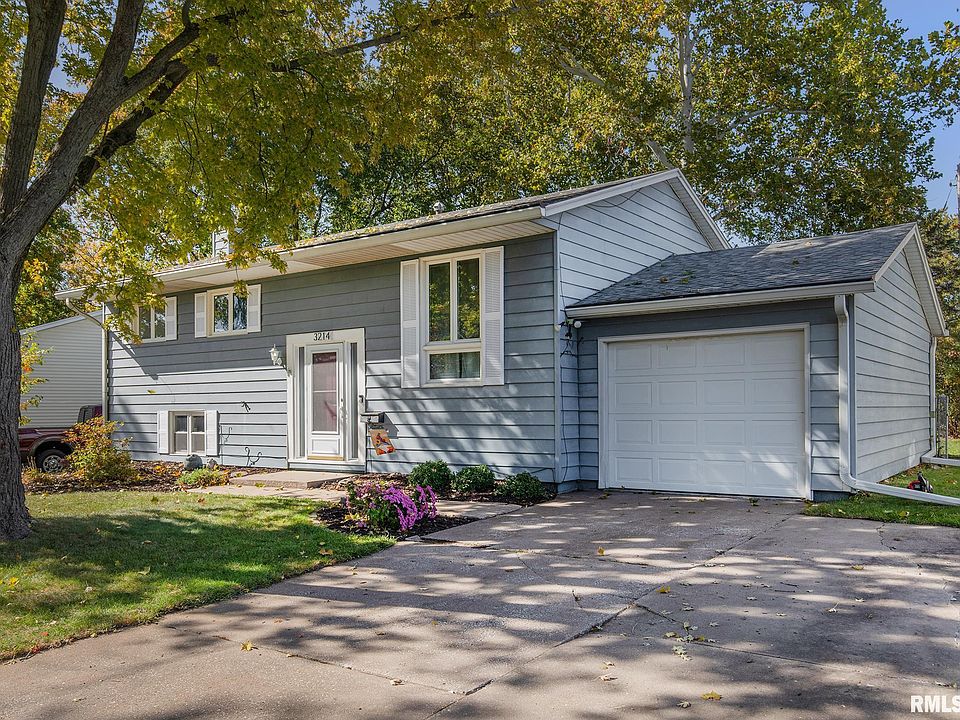 1st image of 3214 Clover Hills Dr