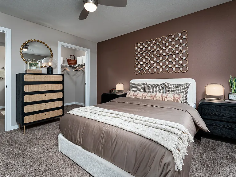 Hampton Farms Apartments — Photo 9