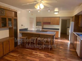 1119 Montecito Ave, Pacific Grove, CA 93950