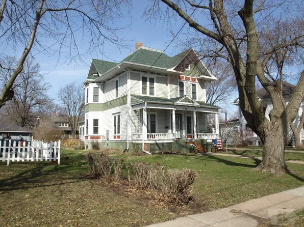 508 N 15th St, Clarinda, IA 51632
