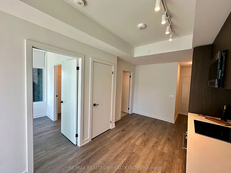 127 Broadway Ave #2805 — Photo 13