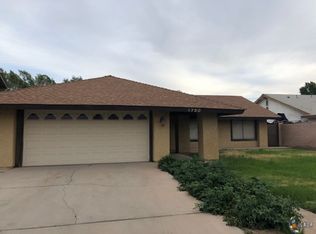 1750 Desert Gardens Dr, El Centro, CA 92243