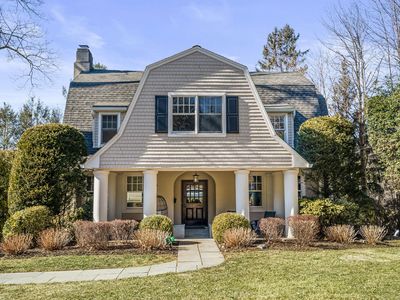 37 Walworth Avenue, Scarsdale, NY, 10583