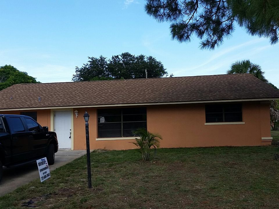 1st image of 1091 NE Glass Dr