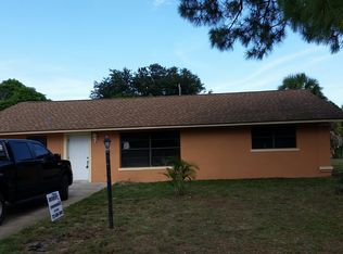 1091 NE Glass Dr, Jensen Beach, FL 34957