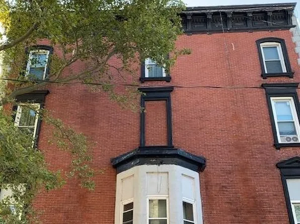 355 Communipaw Avenue image 4 of 6