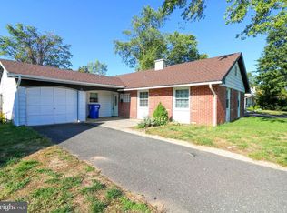 21 Brunswick Ln, Willingboro, NJ 08046