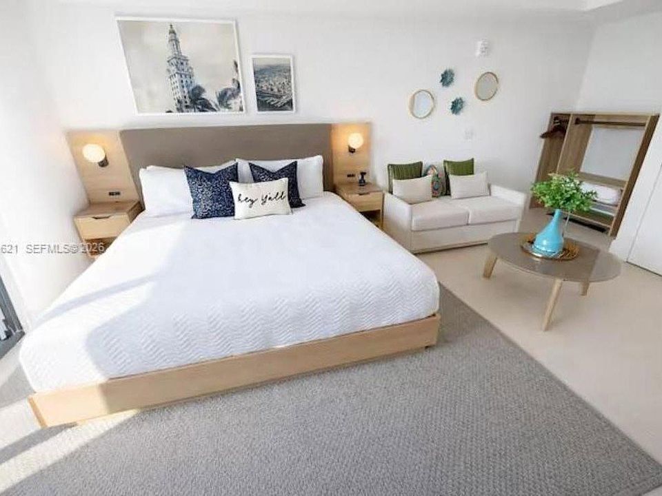 2nd image of 159 NE 6th St #2600