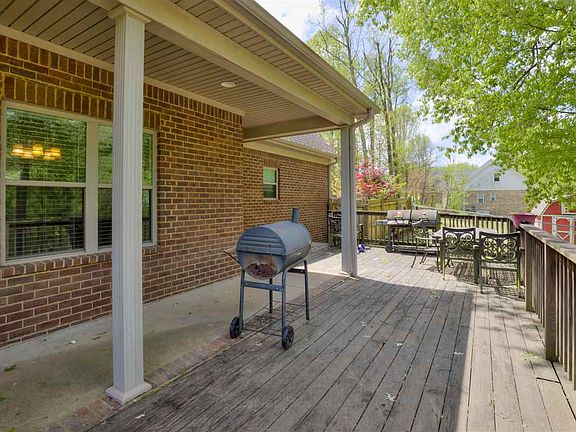 4th image of 537 Tipton Lake Cir W