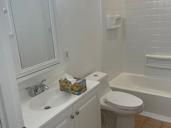 2nd image of 43 Knoll St #1