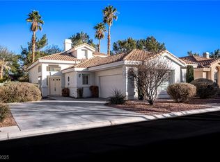 2536 Golden Sands Dr, Las Vegas, NV 89128