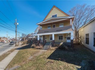 4559 Pearl Rd, Cleveland, OH 44109