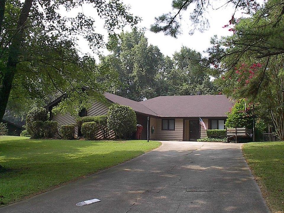 1st image of 4392 Hardwood Cir
