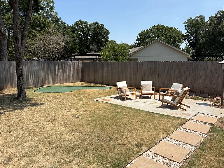 2803 Elmwood Ave — Photo 20