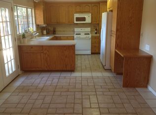 6140 Merlindale Dr, Citrus Heights, CA 95610