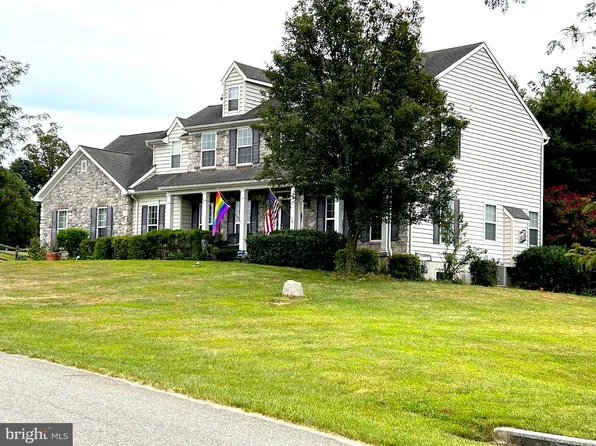 141 Granite Dr, Oxford, PA 19363