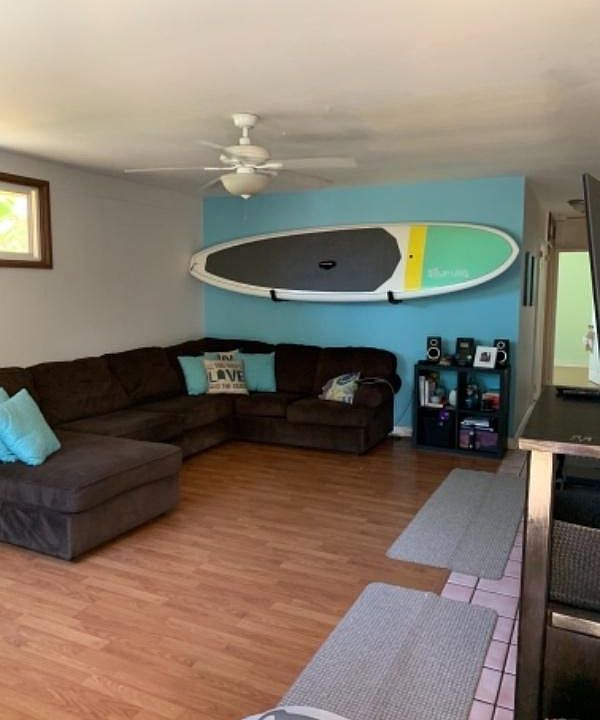 2nd image of 47 Waipuilani Rd