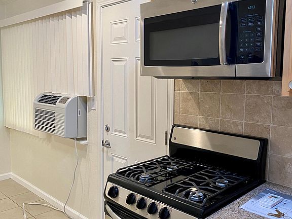 5th image of 395 S Buena Vista Ave APT 3