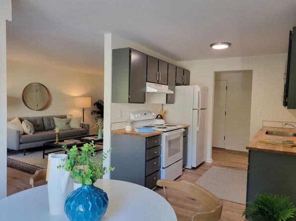 7021 Sand Point Way NE UNIT B222