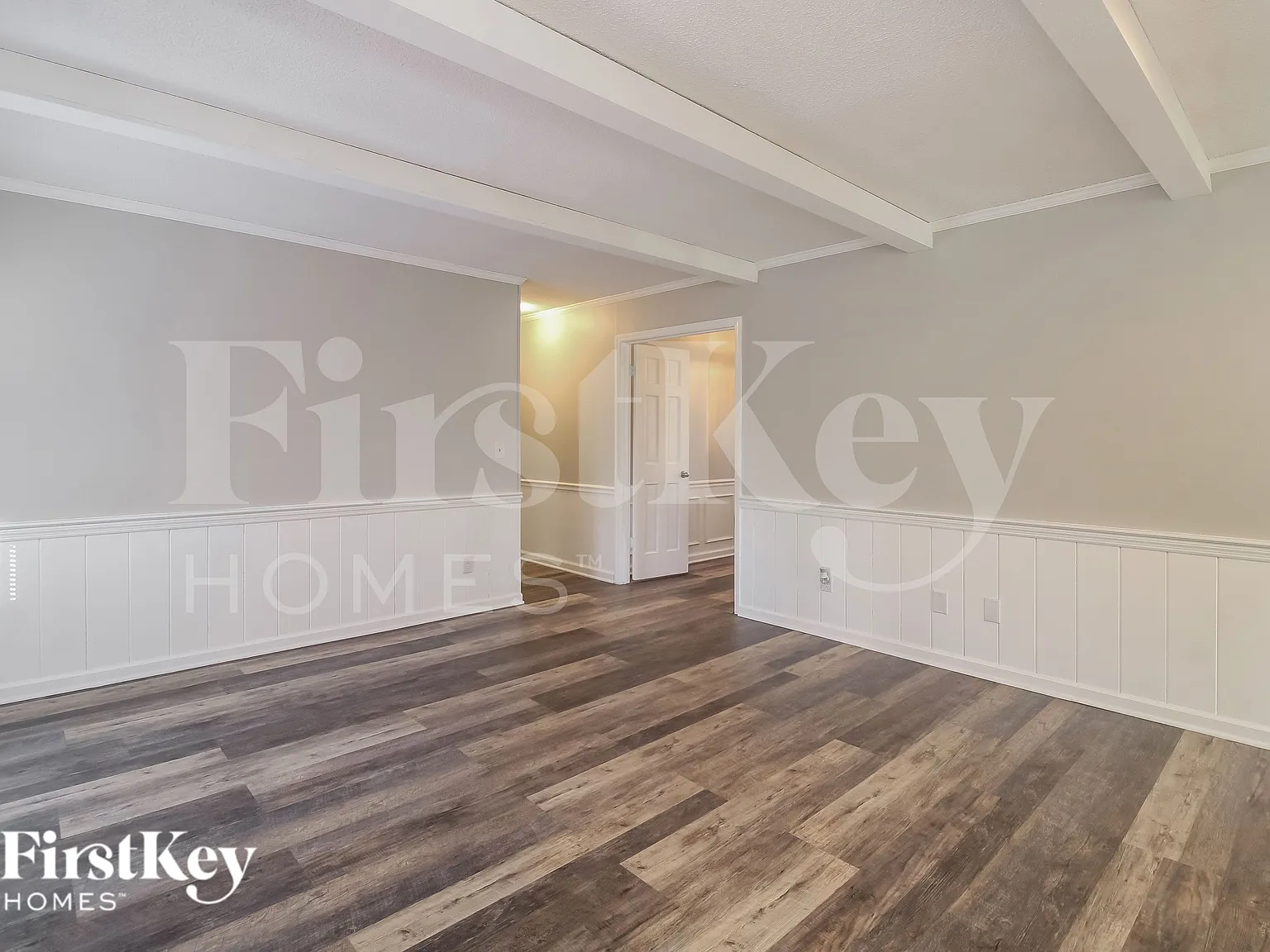 3 bed, 2.0 bath, 1875 sqft, $2,340 — Photo 3