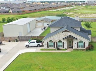 749 Ranch Rd, Fort Worth, TX 76131