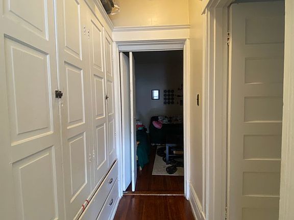 4th image of 1614 Monument Ave APT 2F