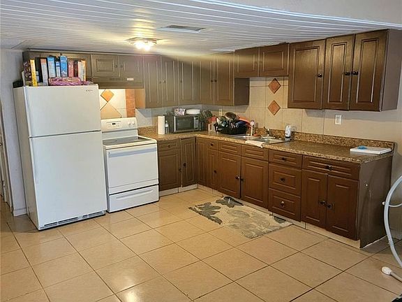 2nd image of 7130 Barrington Ct