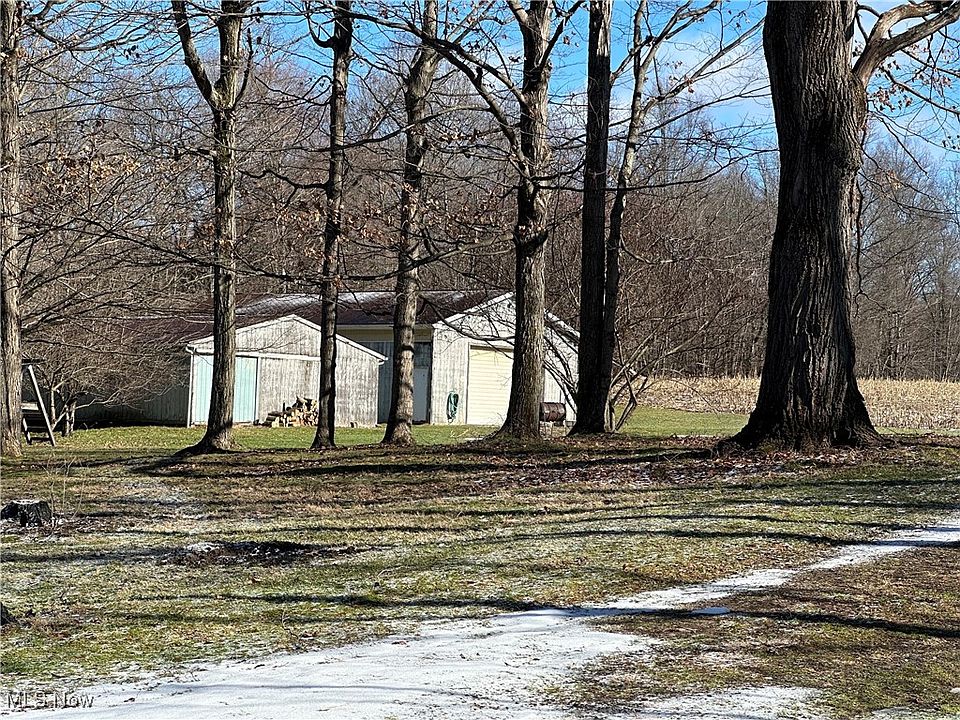 2nd image of 8431 Knauf Rd