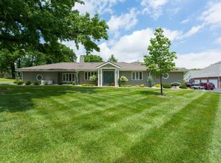 10327 Kennerly Rd, Saint Louis, MO 63128