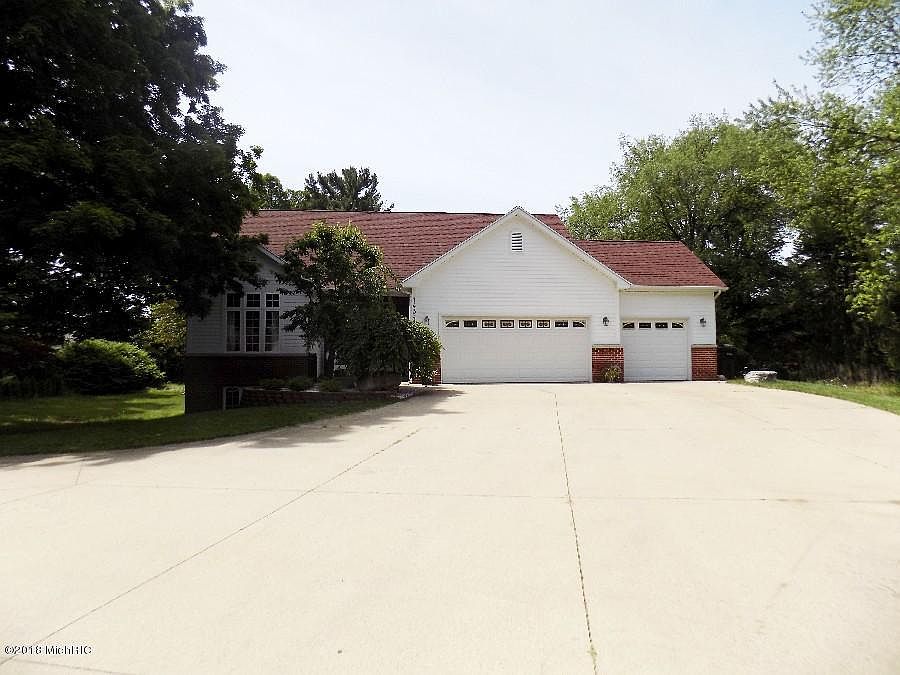 1st image of 14349 Essenburg Dr