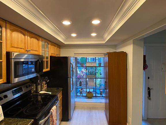 5th image of 2355 SW 15th Pl