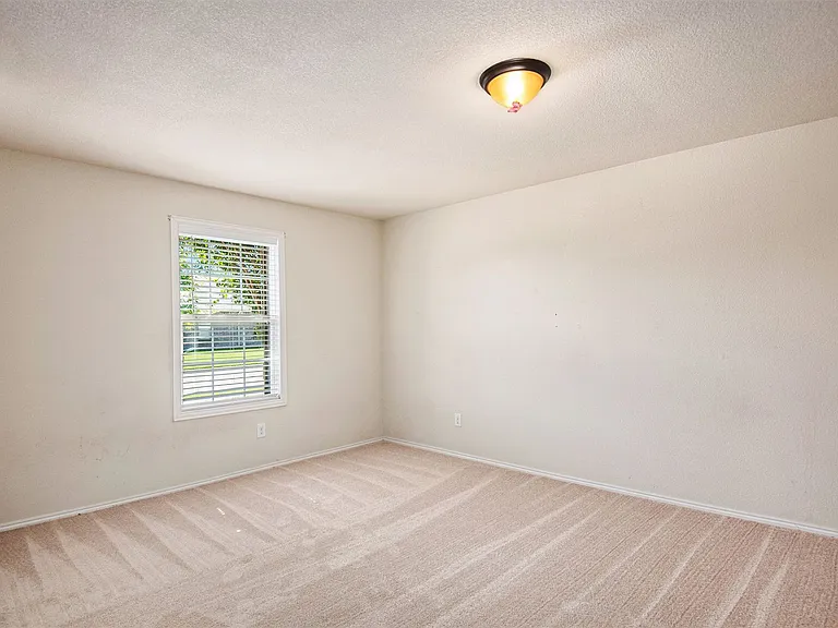 304 Chert Ln — Photo 17