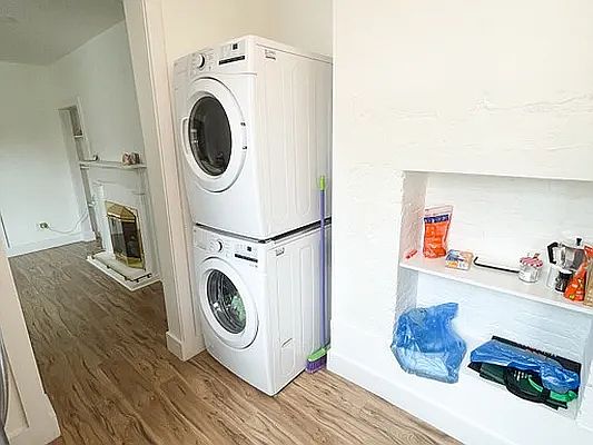2nd image of 48 India St #6