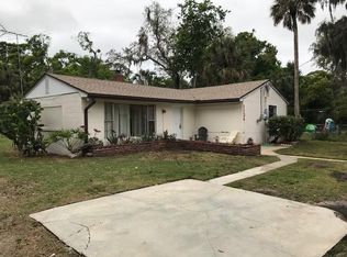 1124 Riverside Dr, Holly Hill, FL 32117