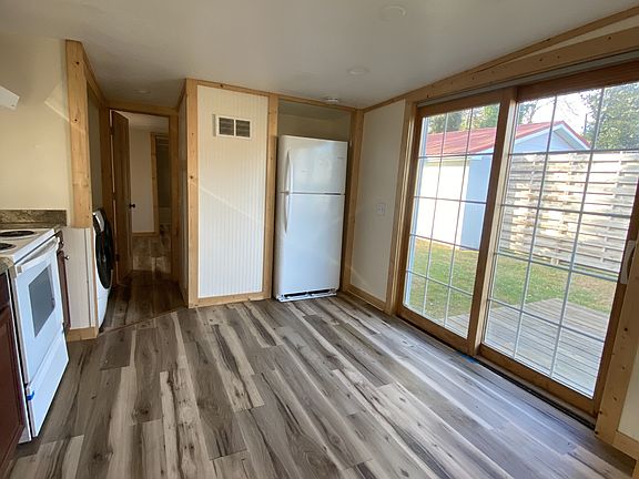 4th image of 61 Parkers Creek Ln