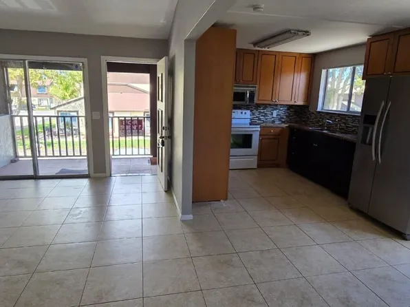 5324 BOSQUE Lane #92, West Palm Beach, FL 33415