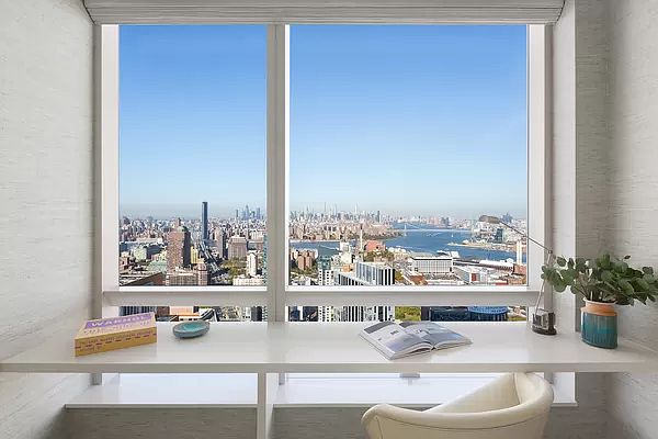 1st image of 1 City Poin APT 25F