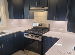 75 Shelbourne Rd, Rochester, NY 14620