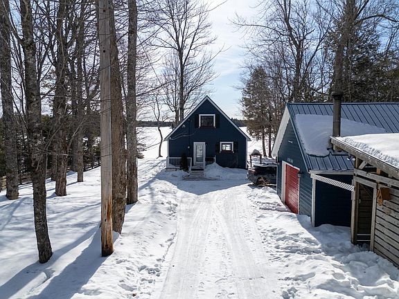 4th image of 110 McDougall Rd