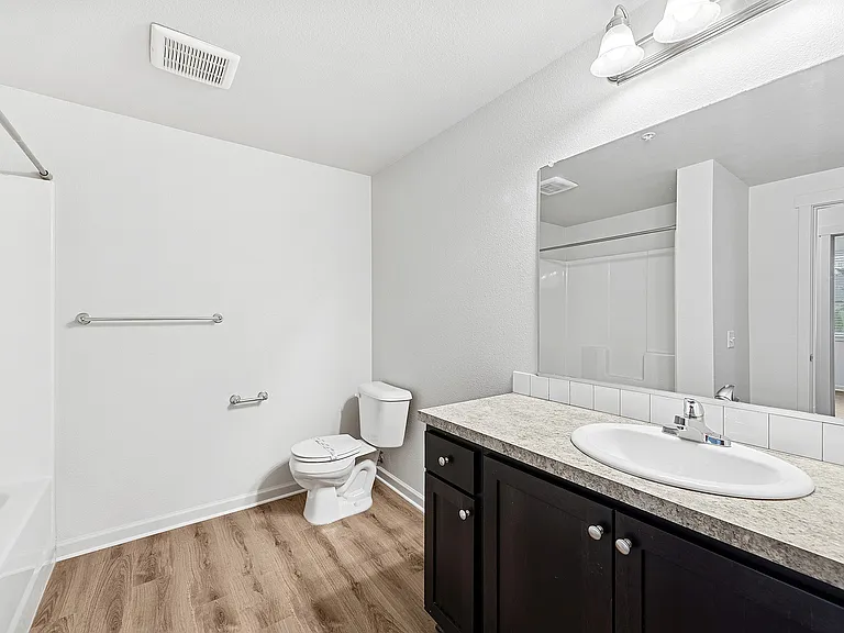 Trillium Woods Apartments — Photo 17