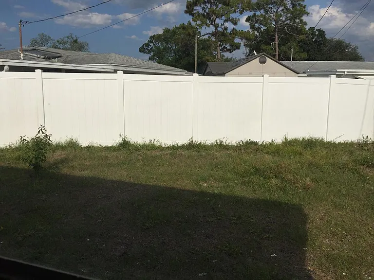 5204 Forest Hills Dr — Photo 25