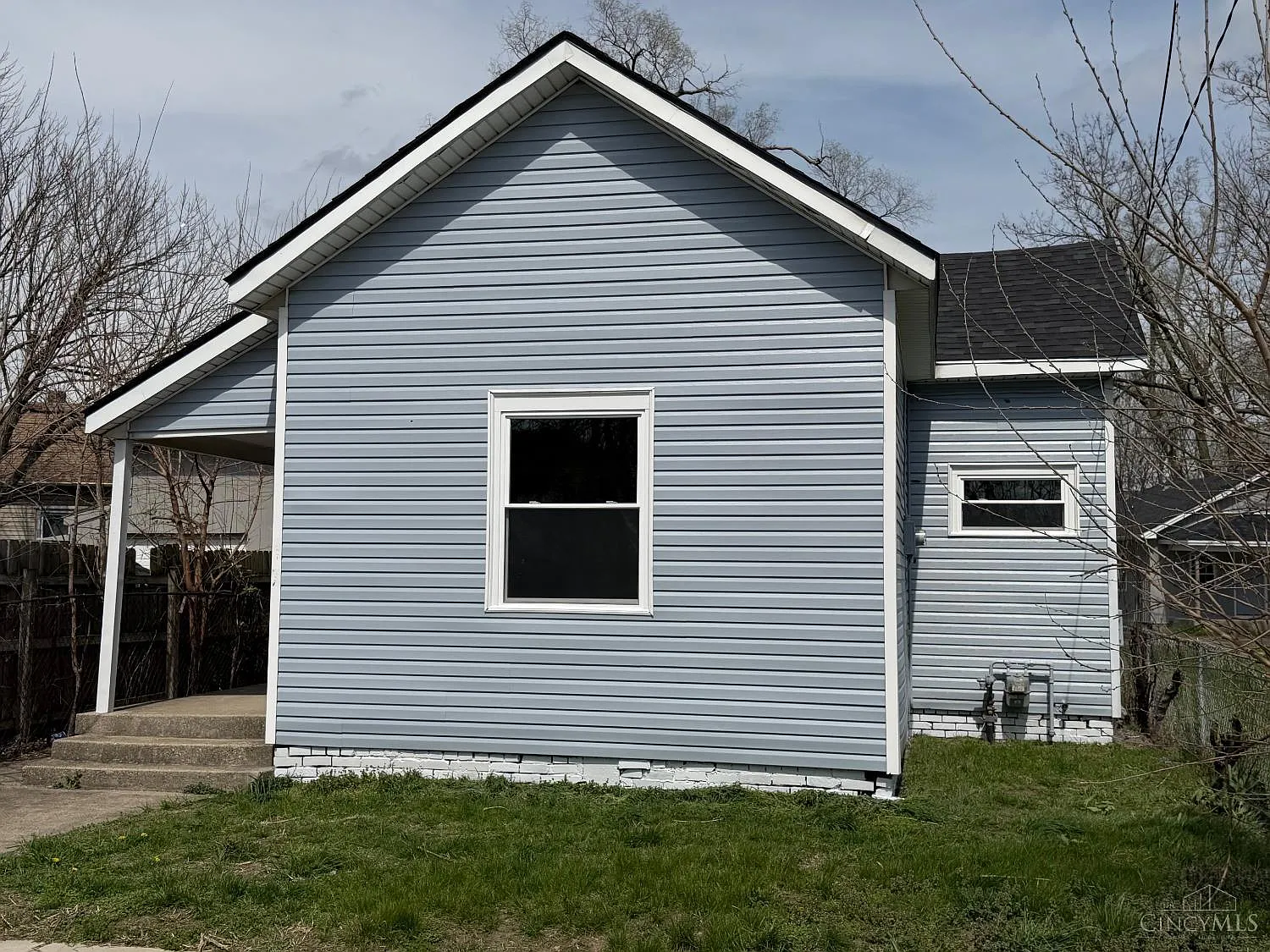 1803 North Ave photo 1