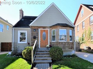 827 Princeton Rd, Berkley, MI 48072