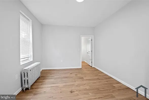 5749 Catharine St — Photo 11