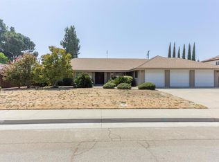 995 E Goble Ave, Fowler, CA 93625