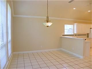 5th image of 908 Smokerise Cir