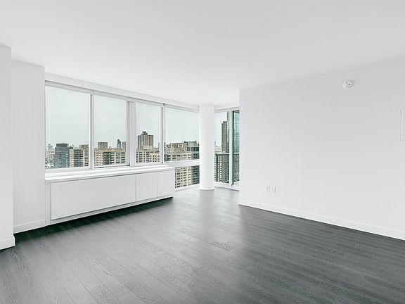 5th image of 101 W End Ave APT 20M
