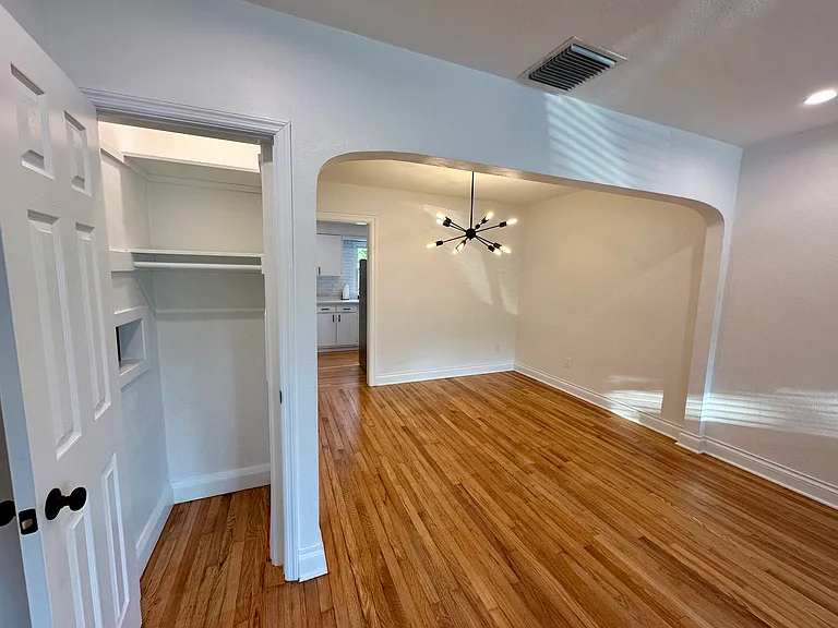 415 N Lincoln Ave — Photo 5