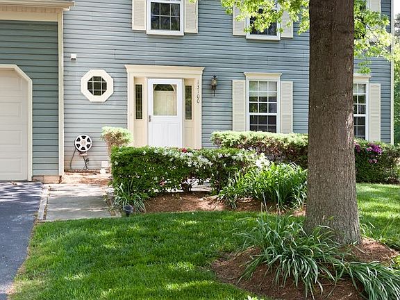 Beautiful Front Entry