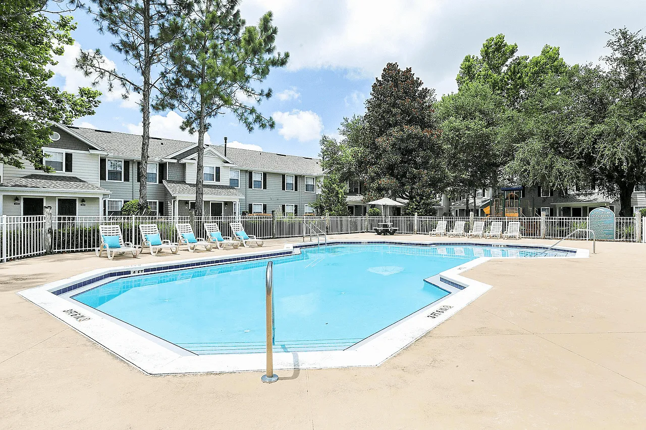 Cambridge Cove and Kathleen Pointe Apartment Homes — Photo 2